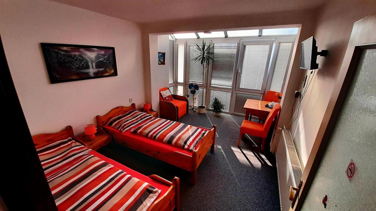 Pension Zita Znojmo Exteriör bild