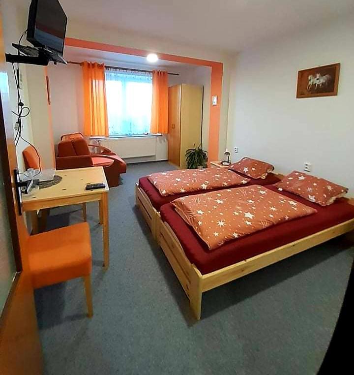 Pension Zita Znojmo Exteriör bild