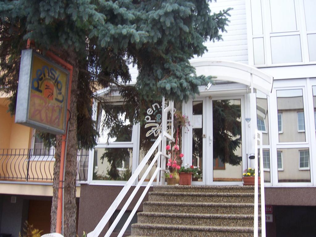 Pension Zita Znojmo Exteriör bild